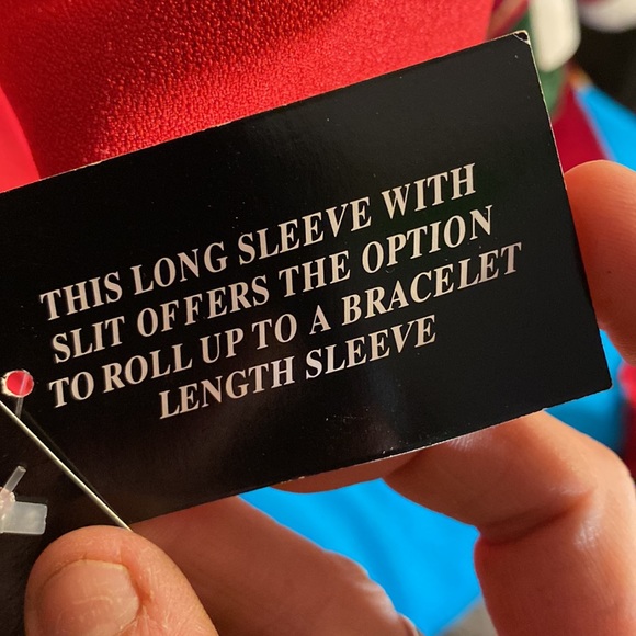 Red suit jacket - Picture 7 of 8